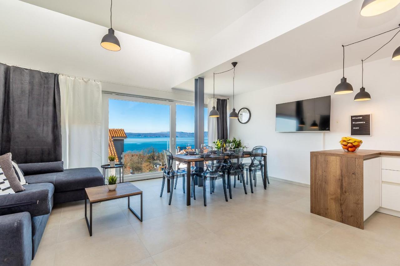 Apartments Solis Lacus Penthouse Njivice Esterno foto
