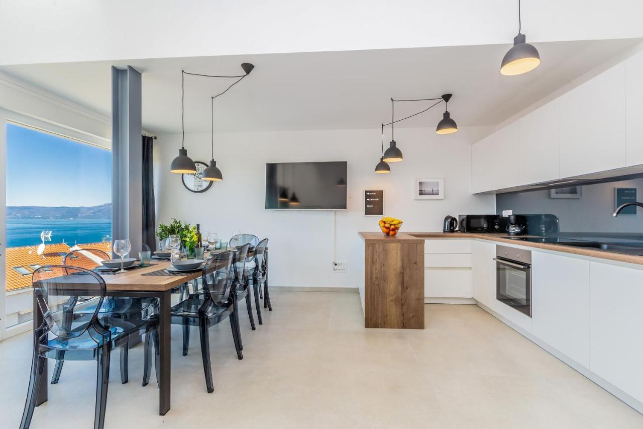 Apartments Solis Lacus Penthouse Njivice Esterno foto